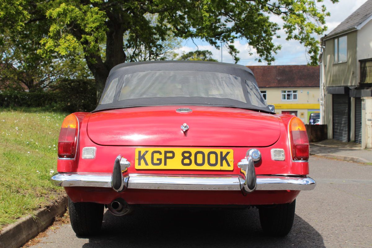 MG B Roadster 1971 - South Western Vehicle Auctions Ltd