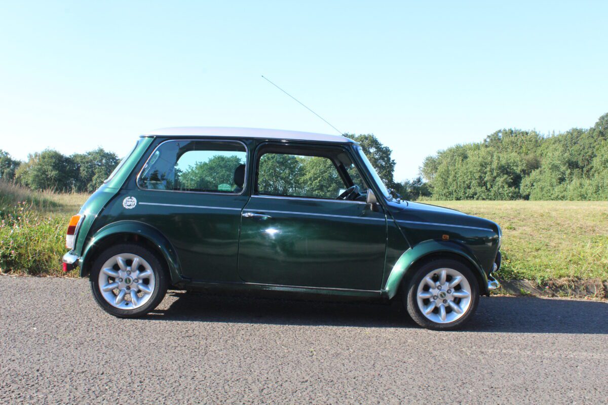 Rover Mini Cooper Sport 2000 - South Western Vehicle Auctions Ltd